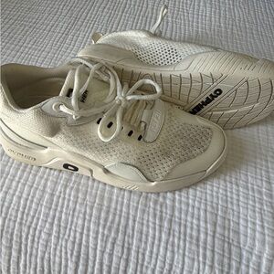 Cypher Pickleball Court Shoes.  Neutral White/Off-White Unisex.